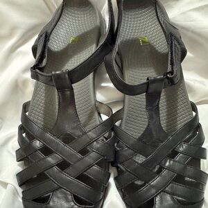 Chic Black Women's Leather Sandals